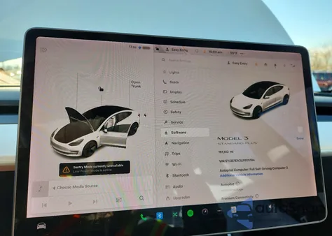 2020 Tesla Model 3 z USA, uszkodzony, nr VIN 5YJ3E1EA3LF805194